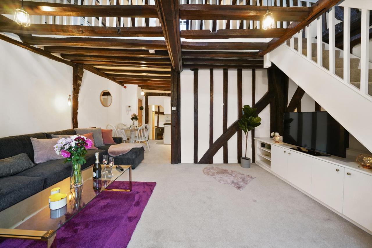 The Stunning Luxury Duplex Of Canterbury Exterior photo